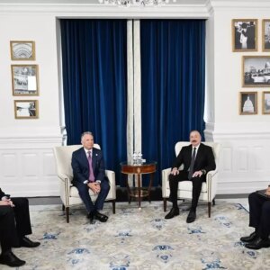 aliyev ve witkoff washingtonda bulustu eEyANzAk
