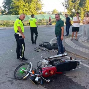 manavgatta motosiklet kazasi 2 yarali OV3FTICP