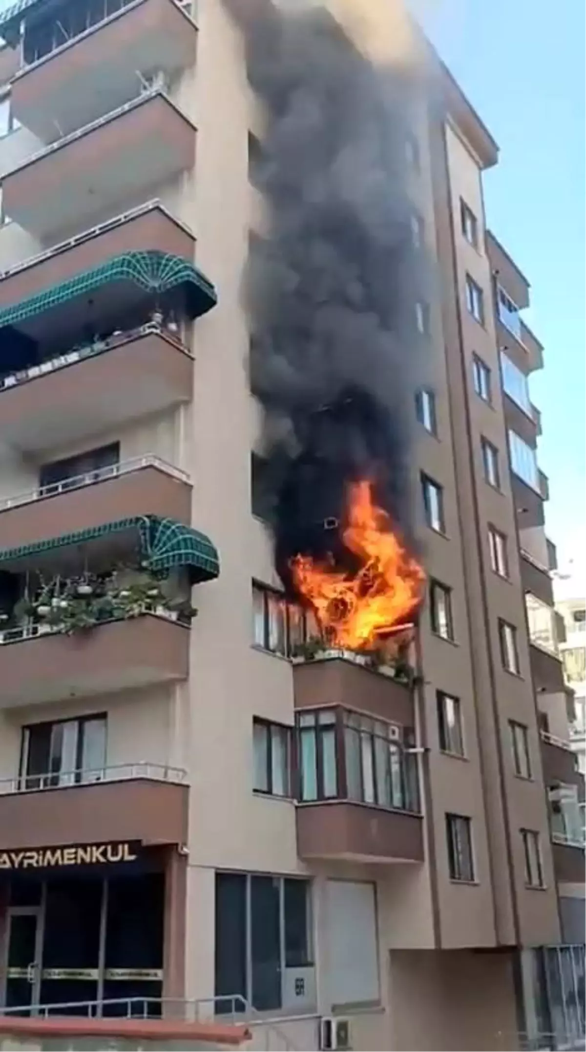 bursada mutfakta yangin panigi 7uRqh5NM