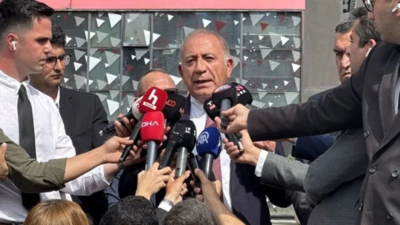 gursel tekin chp il baskanliginin araclari trafikten men edilsin diye dilekce verdi talebi reddedildi tKPvGXyQ