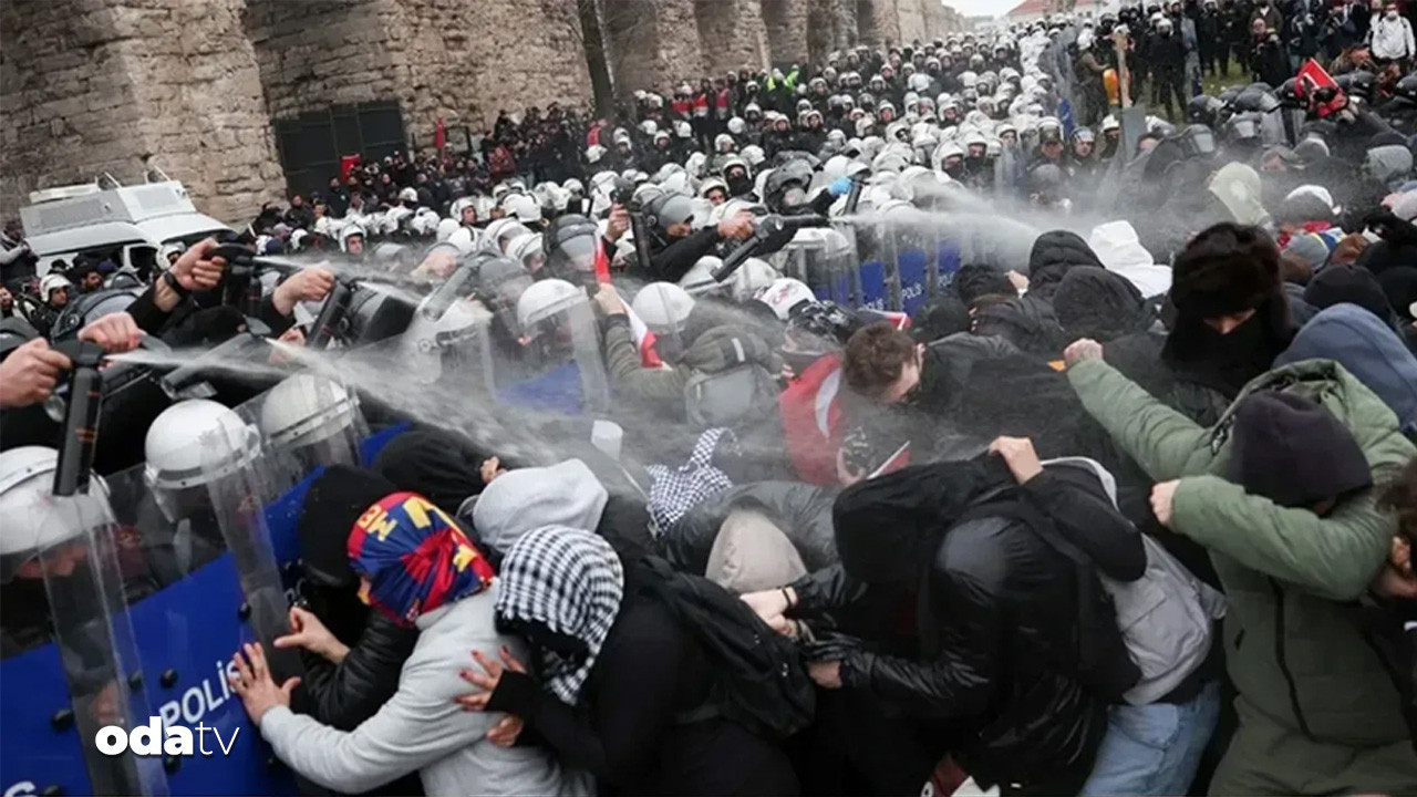 siyasi belirsizlik fon piyasasini sarsti dovize yonelis artti FG3nx6je