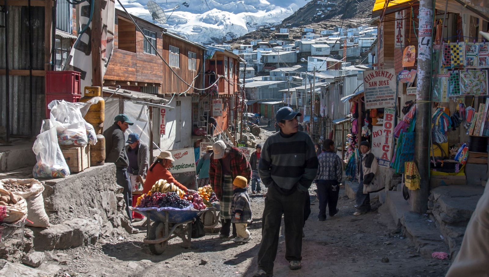 yeryuzundeki cehennem insanlarin olumune calistigi dag yerlesimi sHqTUWYc
