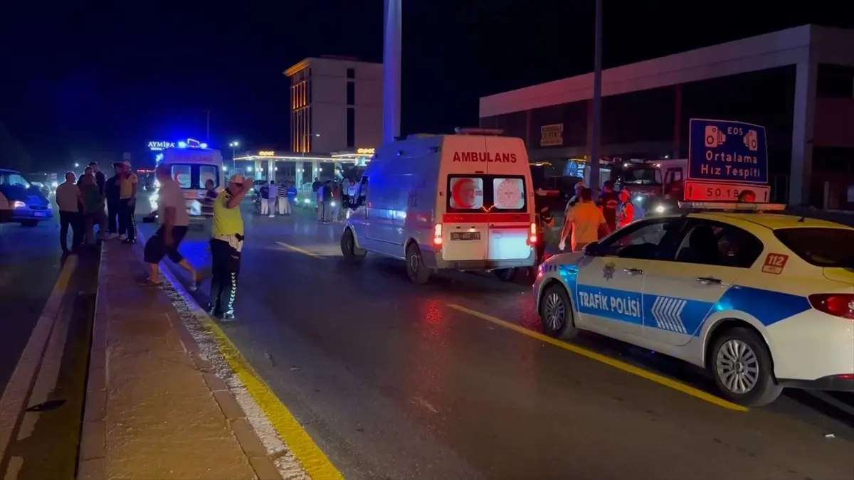 zincirleme trafik kazasi 1 olu 5 yarali wdOZCqee