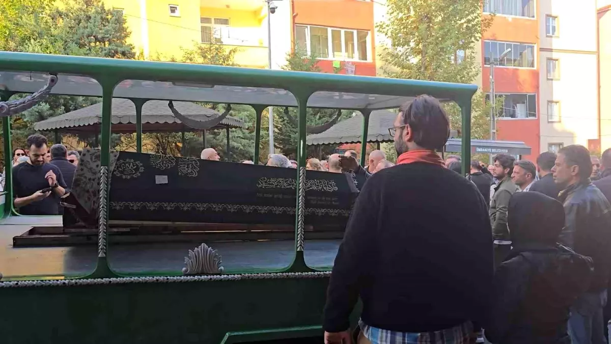 cekmekoyde kaldirimda olum BqnahZgd.jpg