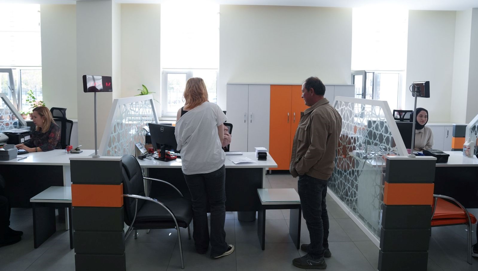 nufus mudurluklerinde ehliyet yogunlugu yenileme icin yarin son gun 5ZPPGw5g.jpg