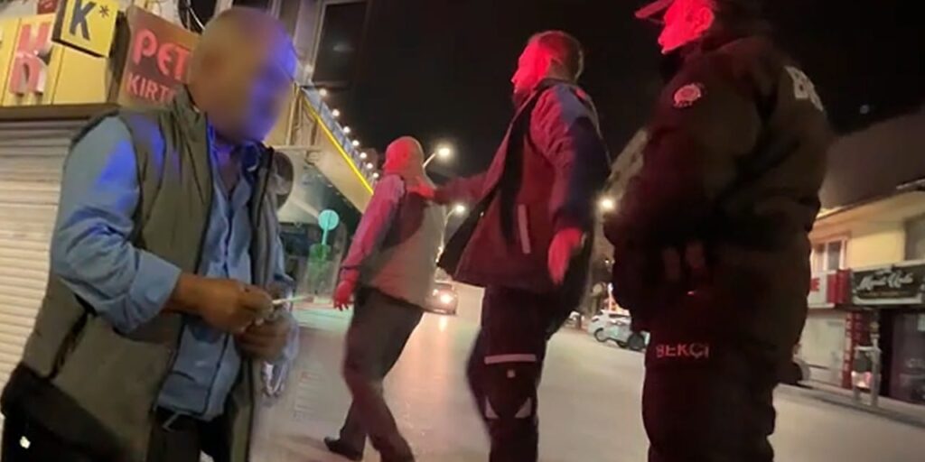 Alkollü ve Ehliyetsiz Araç Kullanan Şahıs, Polisleri Tehdit Etti