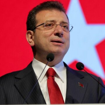 İmamoğlu’ndan Gençlere 19 Mayıs Mesajı: Geleceğin Teminatı Sizlersiniz